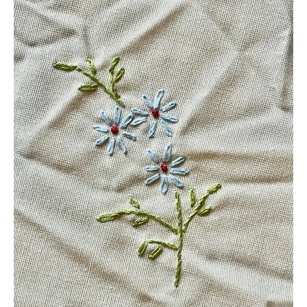 Beige Floral Embroidered Tablecloth 67